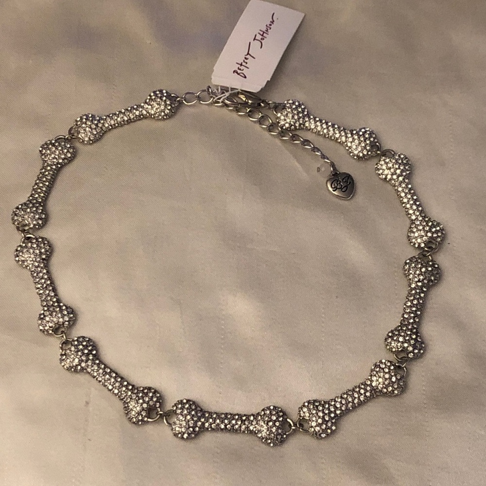 Betsey Johnson Silver Tone Sparkly Pave Skeleton Bone Collar Necklace NWT